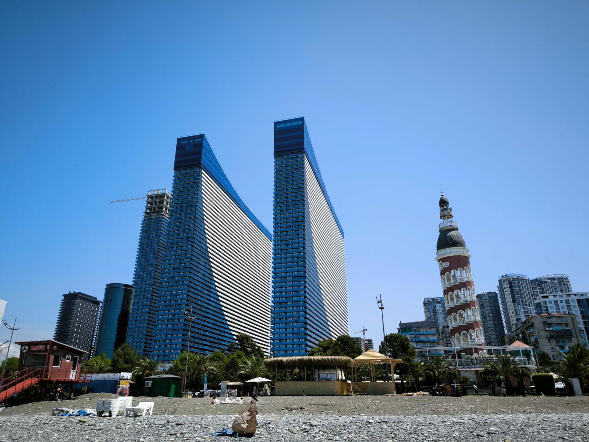 Orbi City Sun Tower 43 Floor Batumi Exterior photo